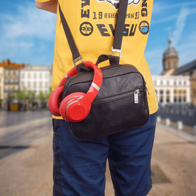 SoloWIT added-thickness ear pads boost comfort and noise isolation during long listening.
