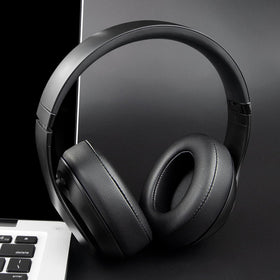 SoloWIT triangle-opener included for quick, tool-free Beats Studio pad installation