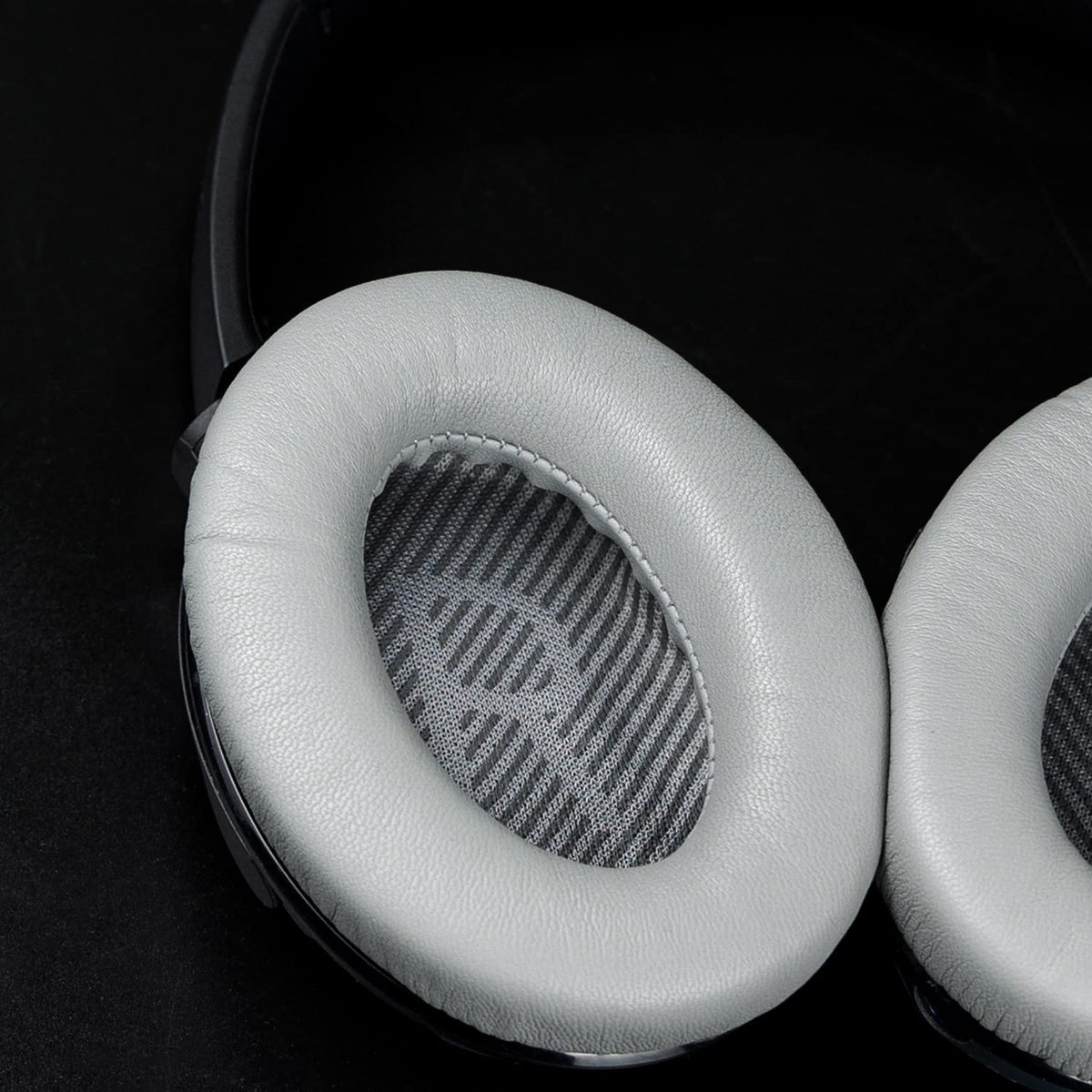 SoloWIT Lambskin earpads durable stitching for long wear