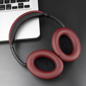SoloWIT earpads on Bose QC35 series show premium stitching and premium feel.