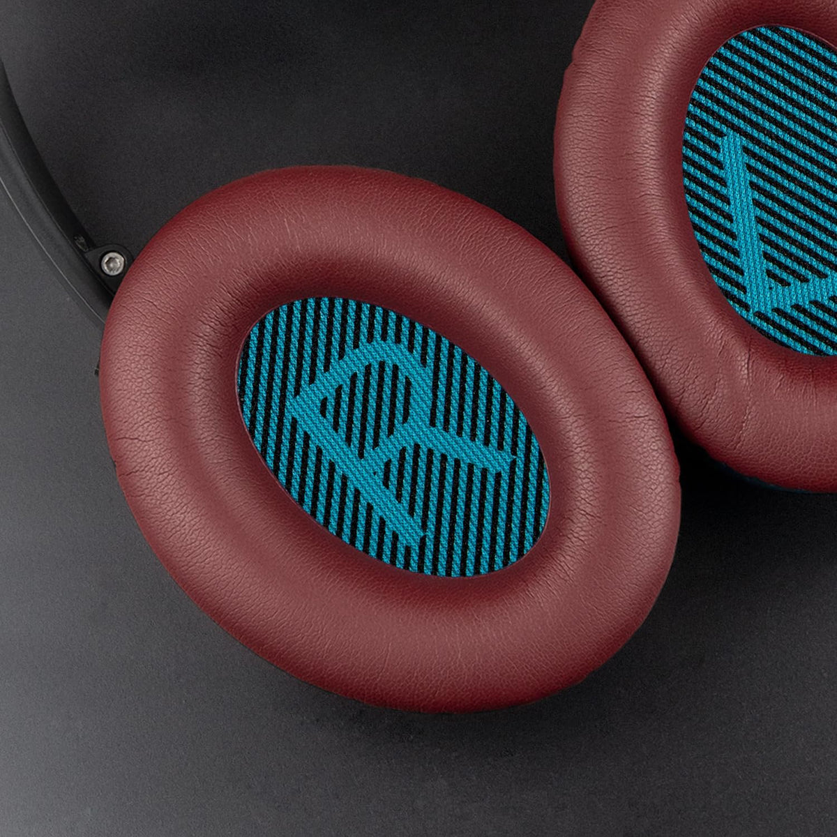 Detail view of protein leather and dense foam in SoloWIT earpads