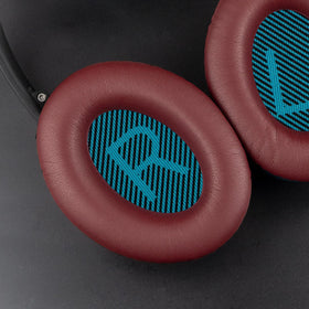 Detail view of protein leather and dense foam in SoloWIT earpads