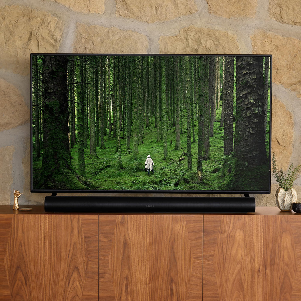 Sonos Arc Gen 1 black voice-control for hands-free operation.