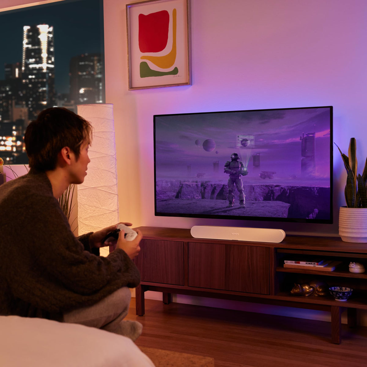 Sonos Ray Wi-Fi streaming access image suggests flexible listening