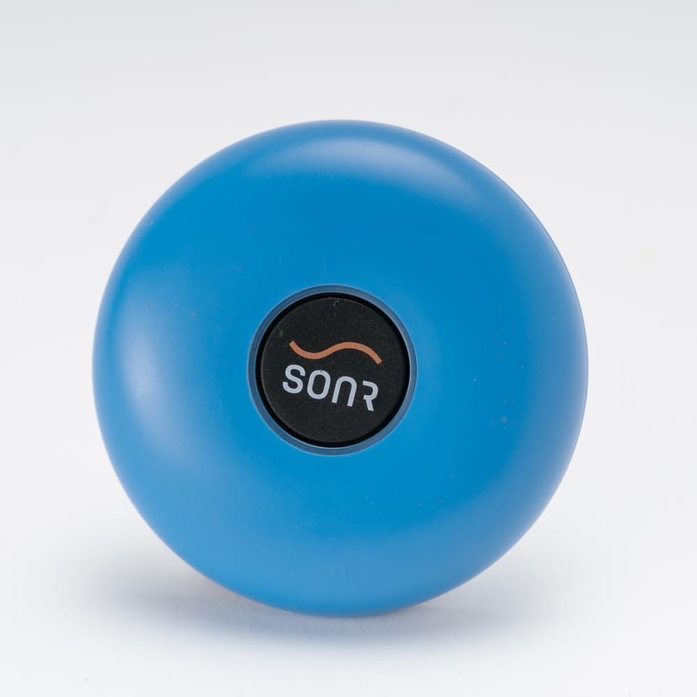 SONR Magnetic USB charging enables quick, easy recharges