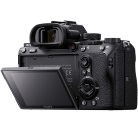Sony a7III bundle includes two 64GB SD cards for quick data capture