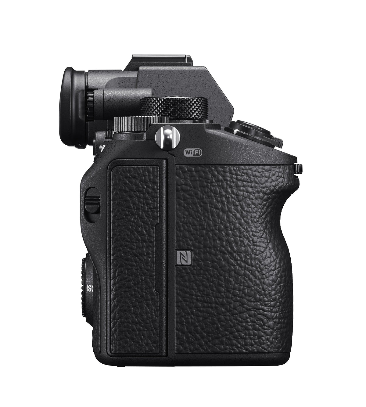 Sony A7R III front-end LSI and BIONZ X enable fast, smooth performance.