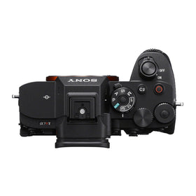 Sony Alpha 7R V offers 15+ stops of dynamic range for versatile lighting.