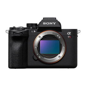 Sony Alpha 7R V AI processing unit enabling precise Real-time Recognition AF for sharper portraits.