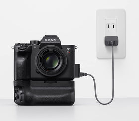 Sony Alpha a7R IV A – 15-stop dynamic range for rich shadows and highlights