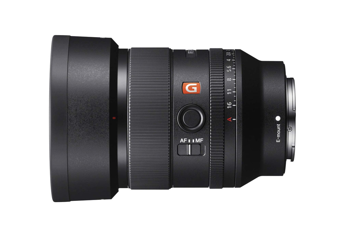 Sony Alpha FE 35mm F1.4 GM lens ED glass reduces chromatic aberration.