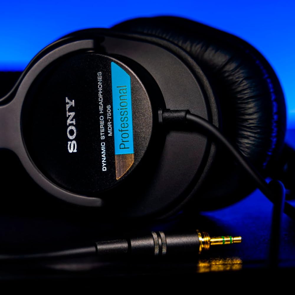 Sony ear pads outer dimensions 98mm by 75mm for a precise fit
