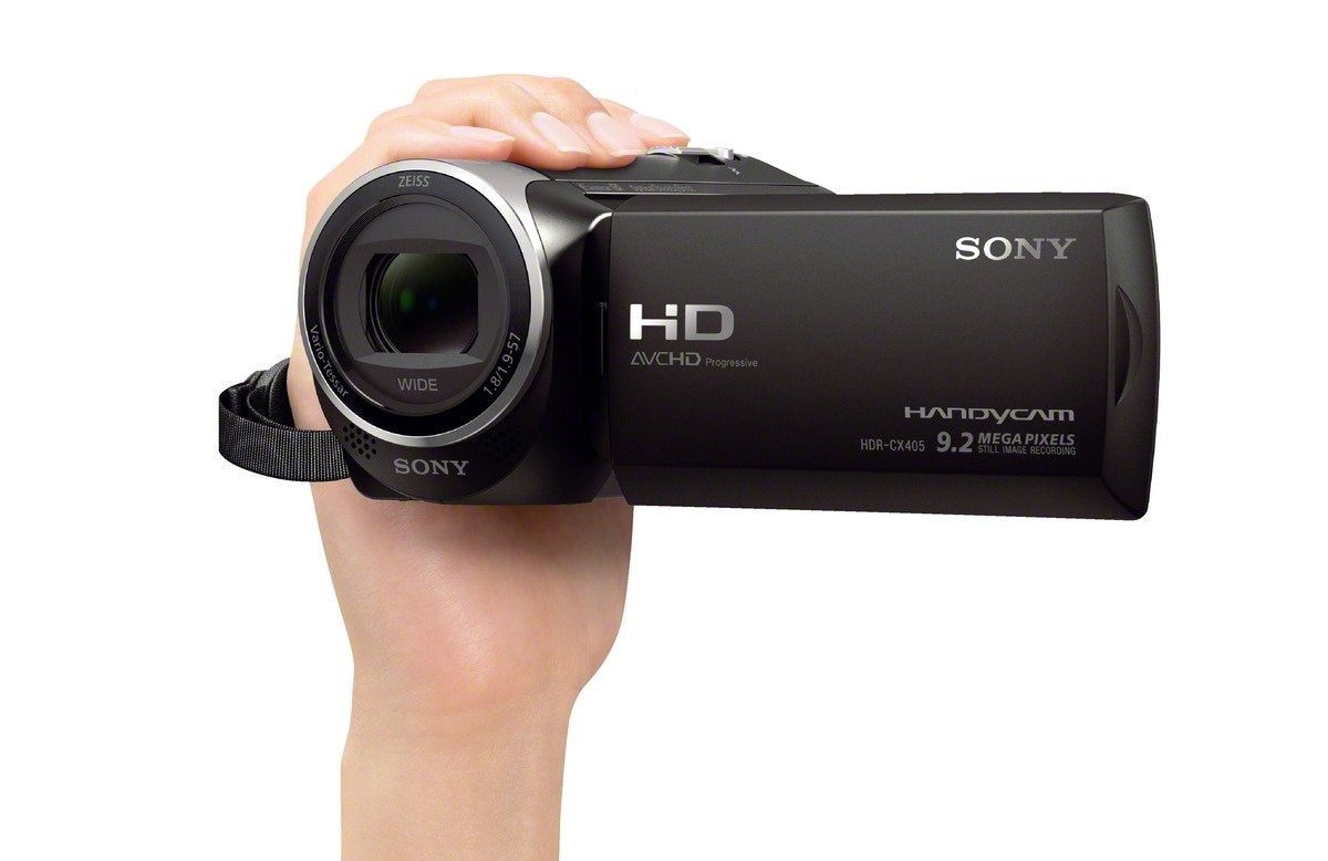 Sony HDR-CX405 built-in USB makes transfer and charging simple.