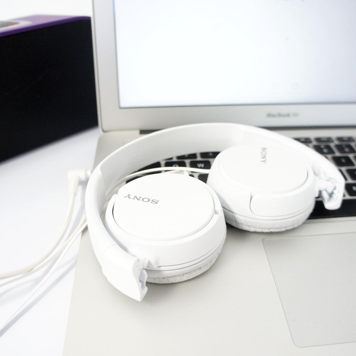 Sony MDR-ZX110 bass-forward sound for immersive listening experiences.