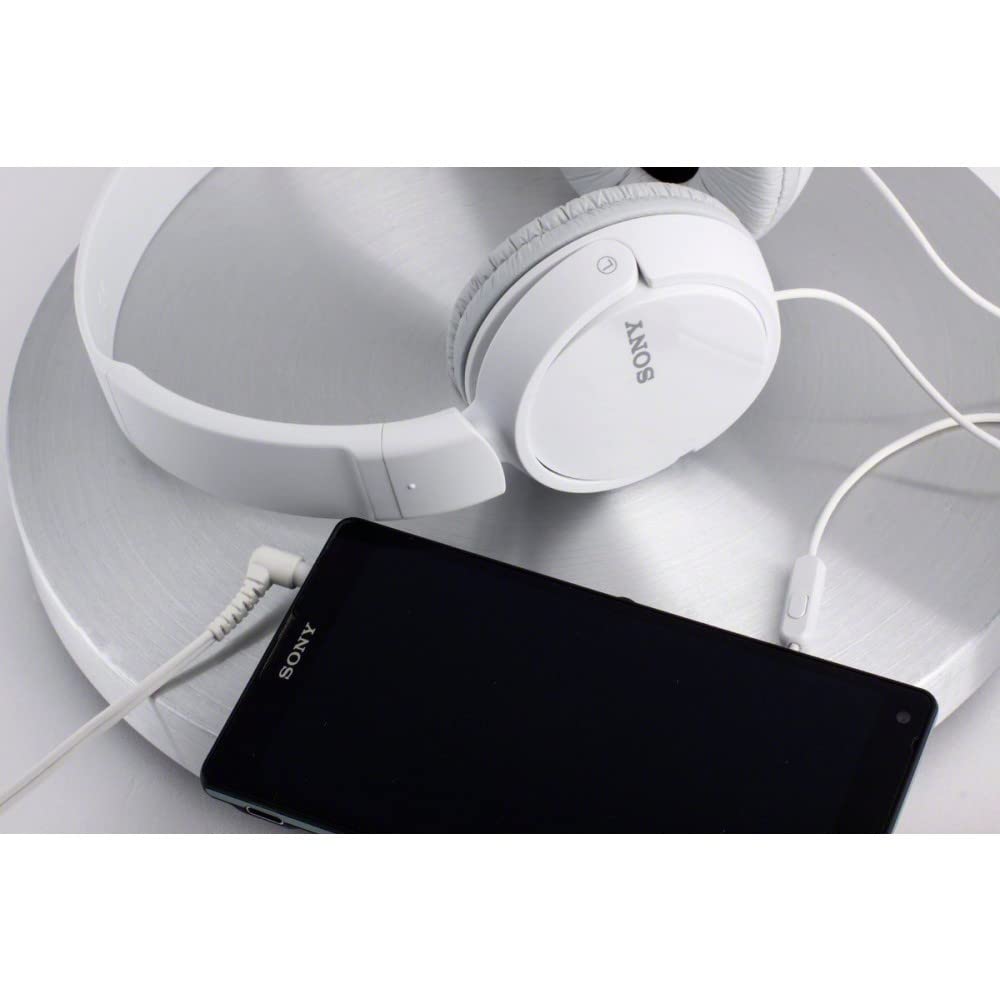 Sony MDR-ZX110AP 3.5mm L-shaped plug for universal compatibility.