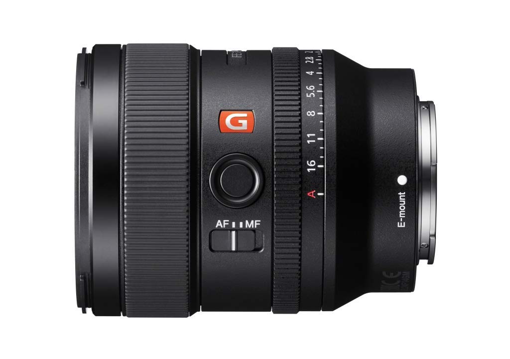 Sony SEL24F14GM side profile highlighting slender body for travel-friendly grip