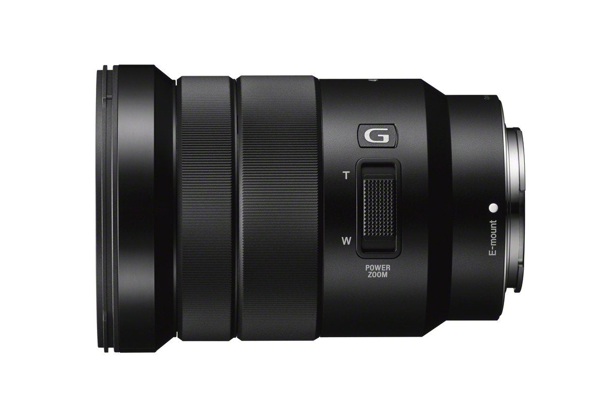 Sony SELP18105G showing ED and aspherical glass elements for sharp images