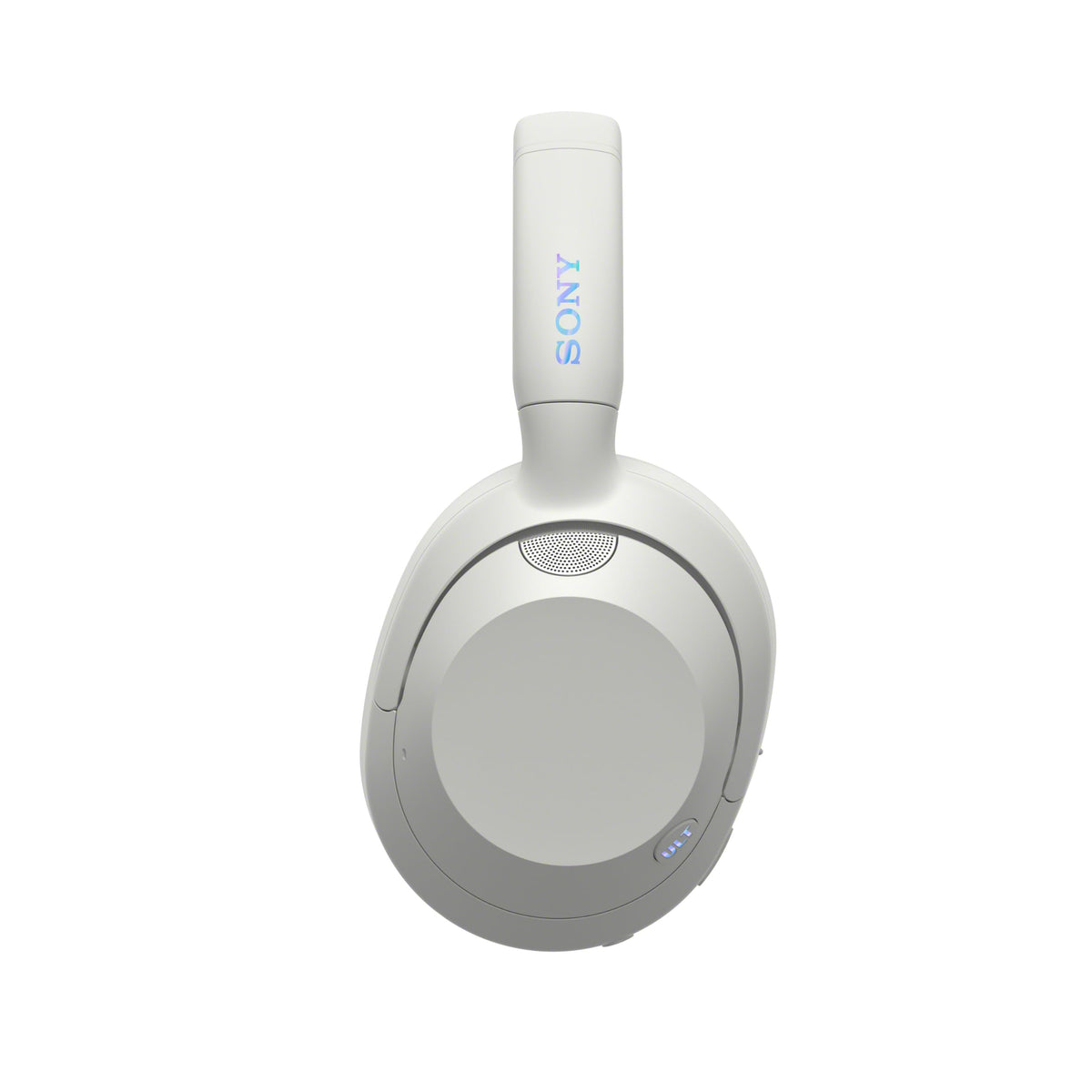 Wind-noise reduction mic helps clearer audio during outdoor use.
