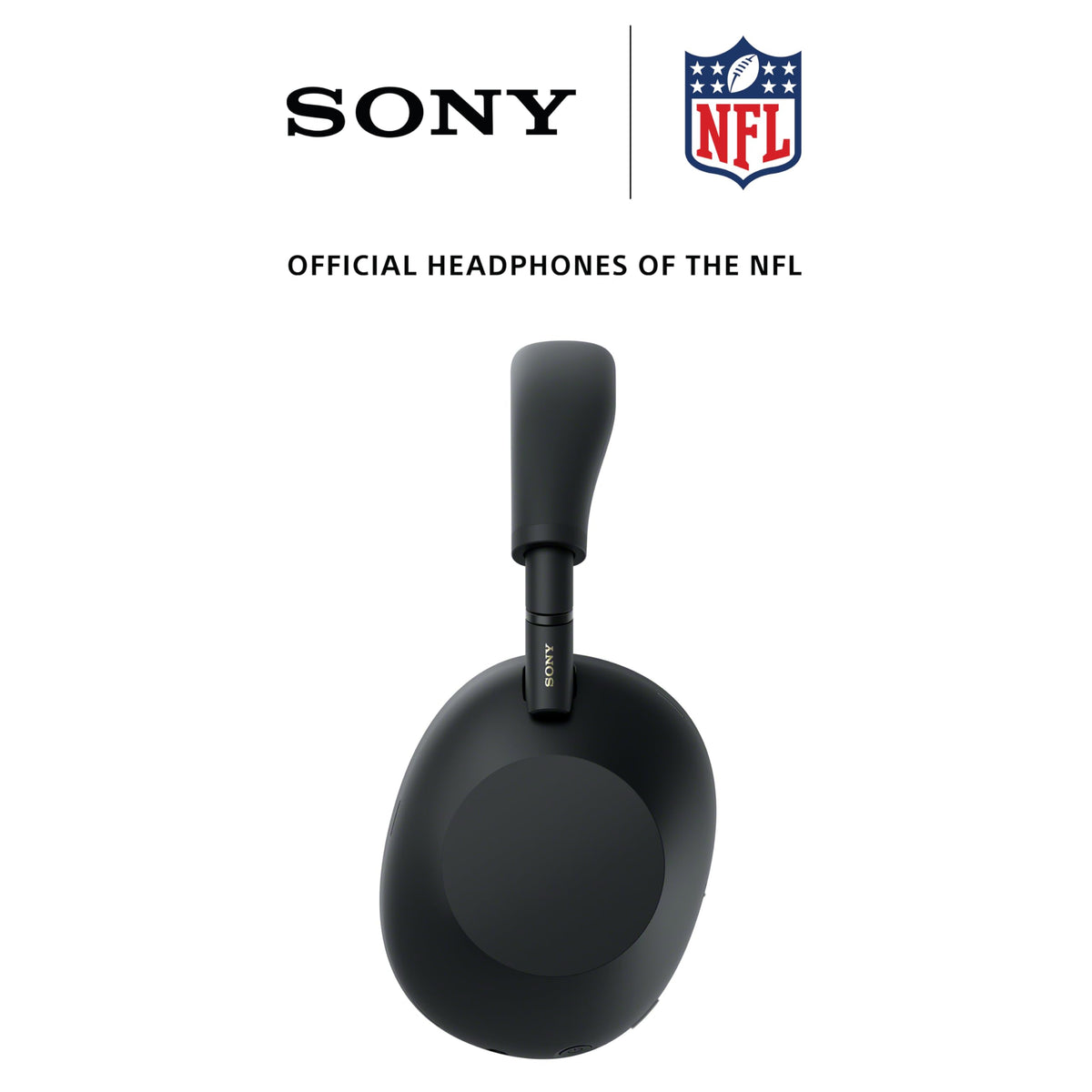 Sony WH-1000XM6 auto ambient sound mode balances music and external noise.