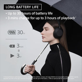 Sony WH-1000XM6 six-mic beamforming for clear calls in noisy places.