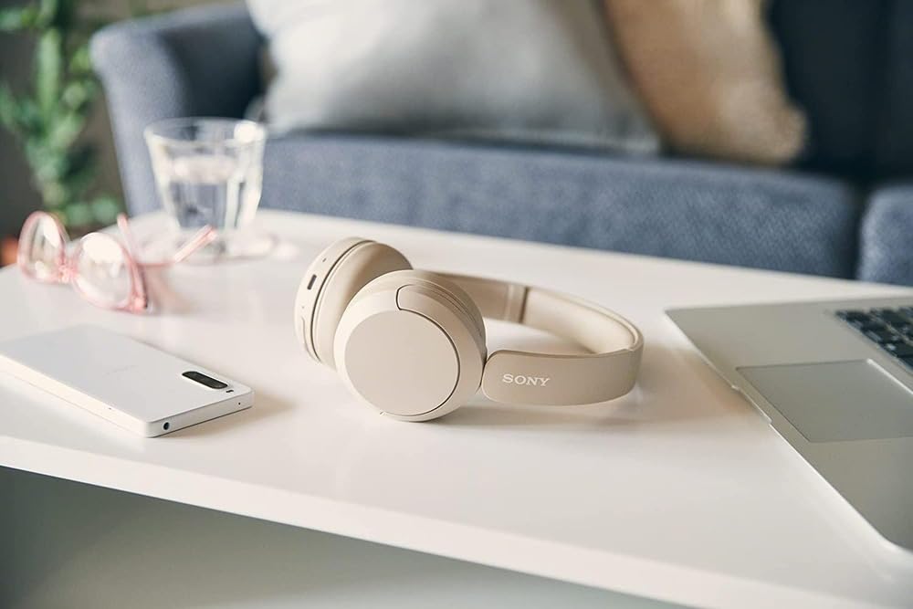 Sony WH-CH520 packaging and included USB-C cable showing what’s in the box and ready-to-use benefit