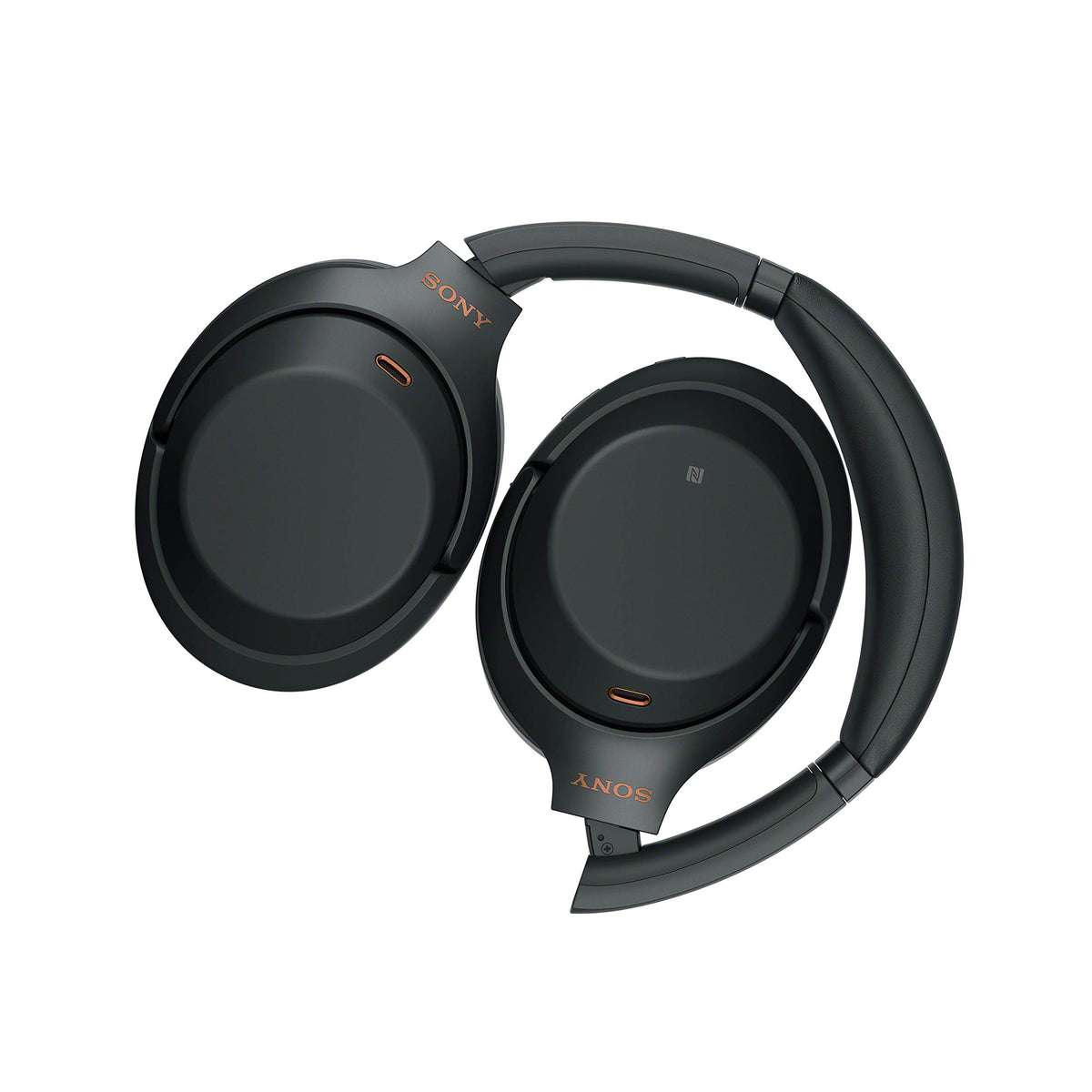 Sony WH1000XM3 QN1 processor inside close-up for advanced noise-canceling performance.