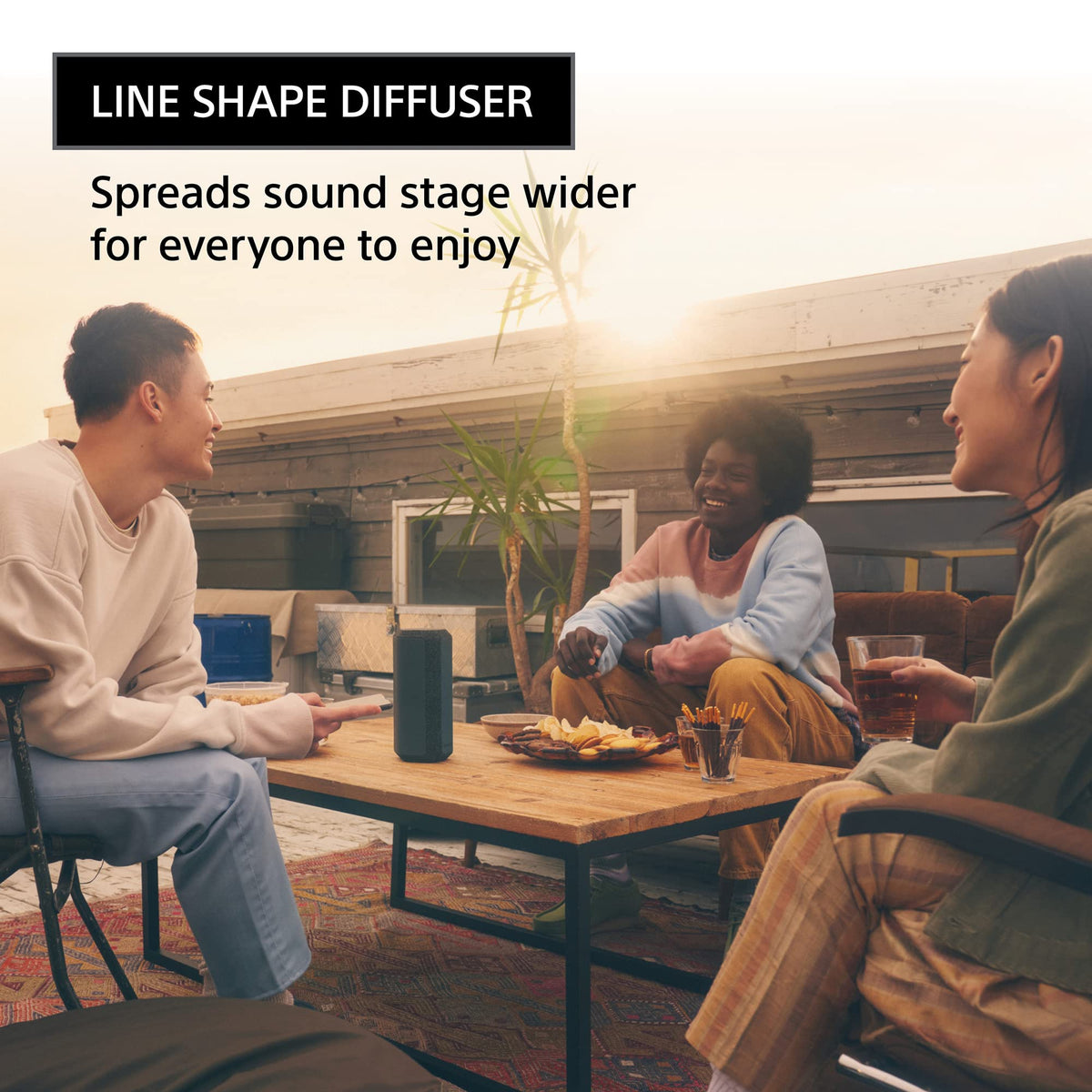 Line Shape Diffuser close-up showing even sound distribution of Sony XE300