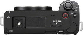 Sony ZV-E1 multiple face recognition keeps subjects in sharp focus.