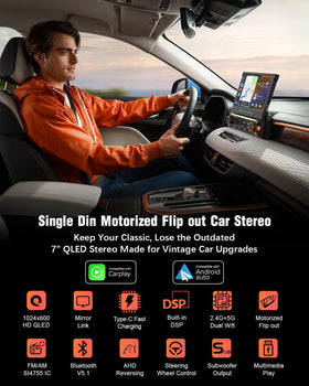 SOOEMAKA wireless CarPlay and Android Auto setup demonstrated on the unit.