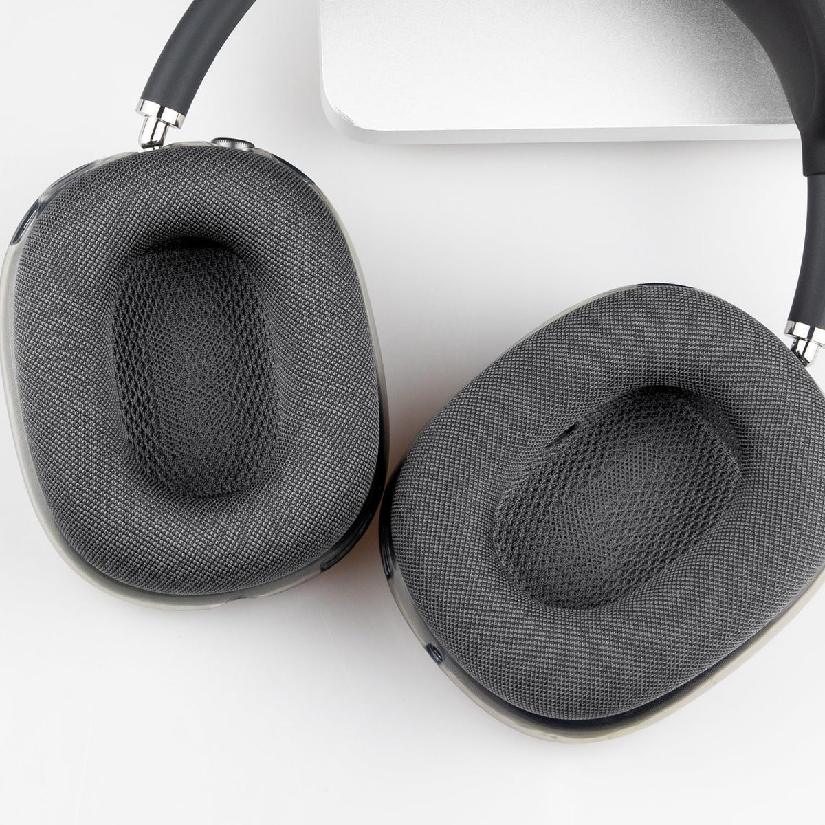 SOPROM AirPods Max cushions space-gray color for a sleek look