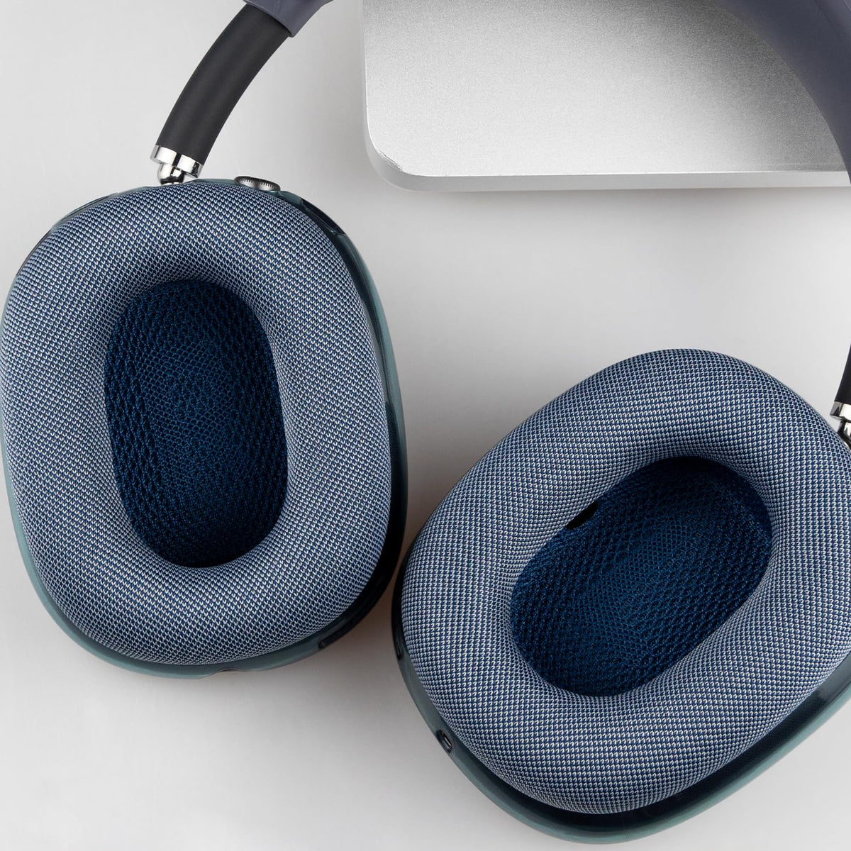 Durable materials of SOPROM ear pads built for everyday use