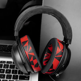 SOULWIT cooling-gel ear pads on Kraken Tournament Edition for long sessions