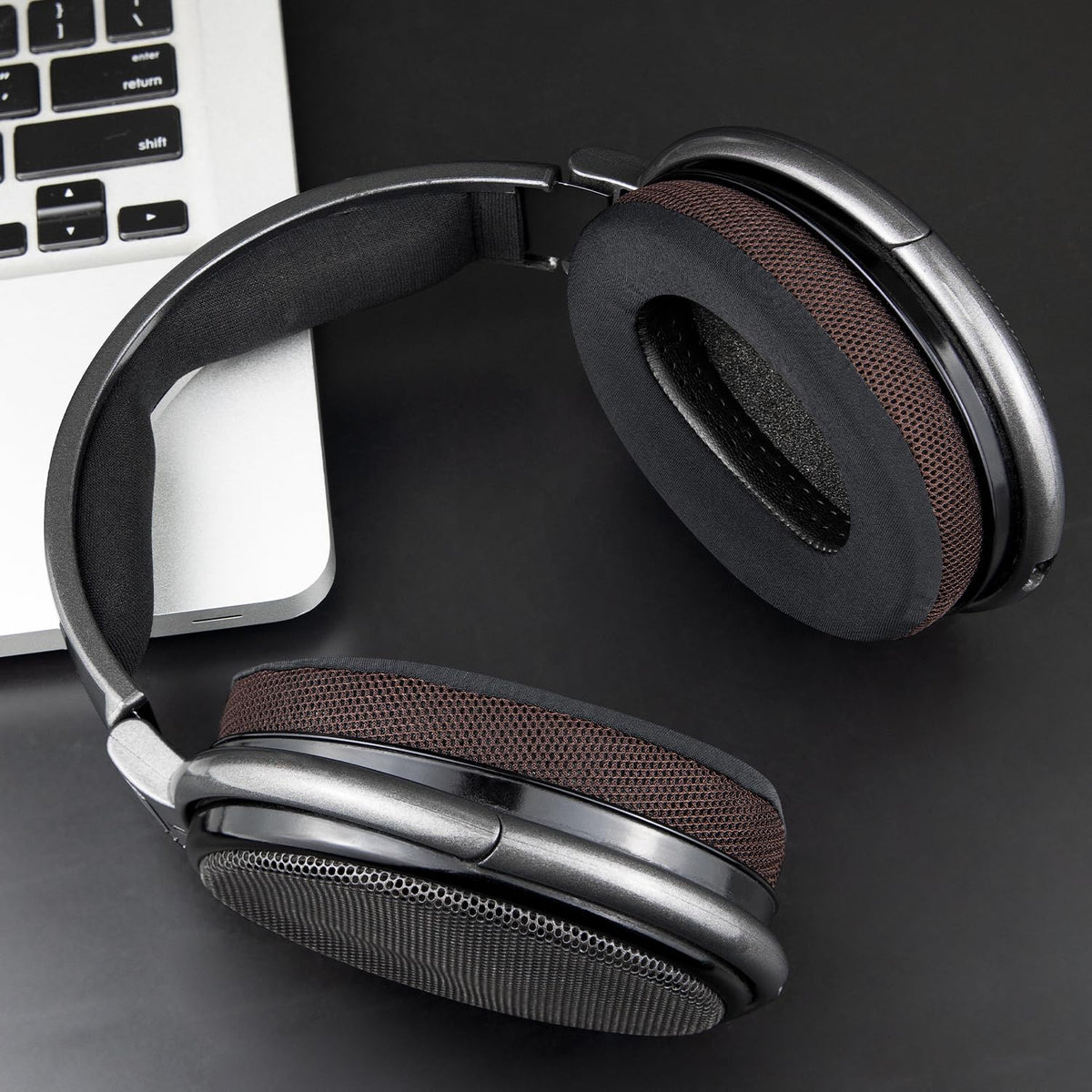 SOULWIT dark coffee ear pads close-up with premium look