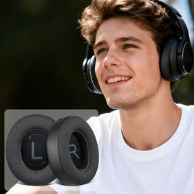 SOULWIT earpads packaging in black finish with branding