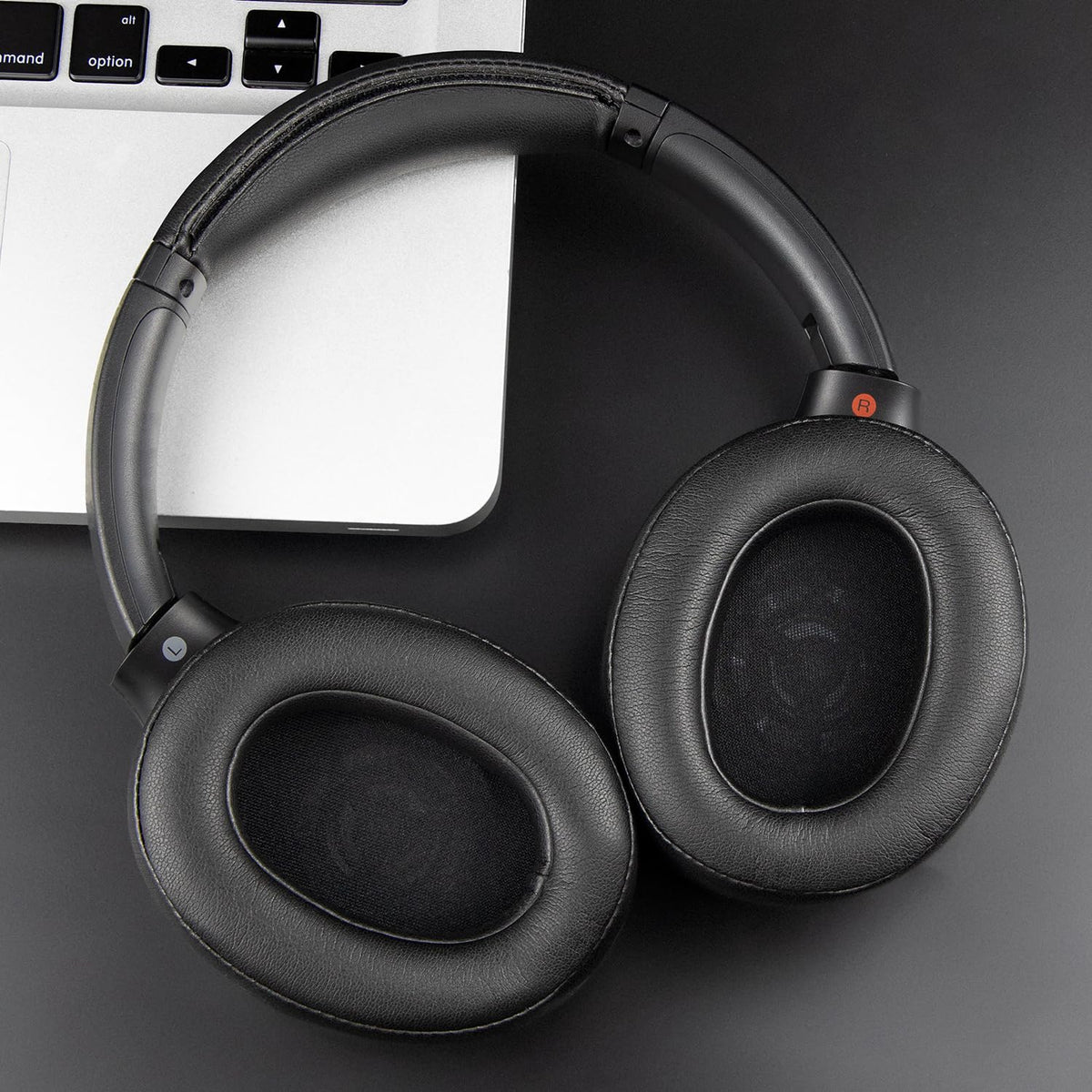 SOULWIT earpads black protein leather deliver premium look and comfort.