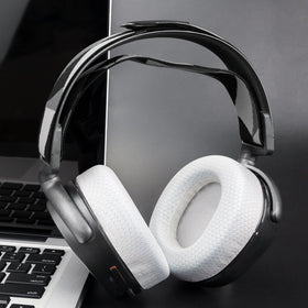 White SOULWIT earpads close-up showing clean look and easy maintenance