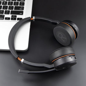 SOULWIT ergonomic design offers comfortable wear throughout busy workdays.