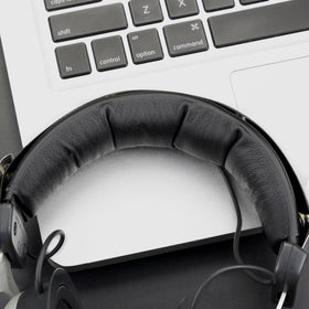 SOULWIT headband cover for HS200 refreshes the strap with leather