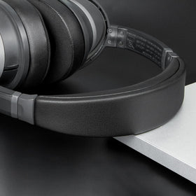 SOULWIT installation guide image showing quick headband replacement steps for QC15 QC2.