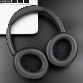 SOULWIT lifestyle image commuting with headphones showing comfort and noise isolation