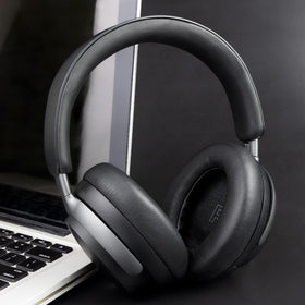 SOULWIT commuter using headphones with new earpads for all-day comfort