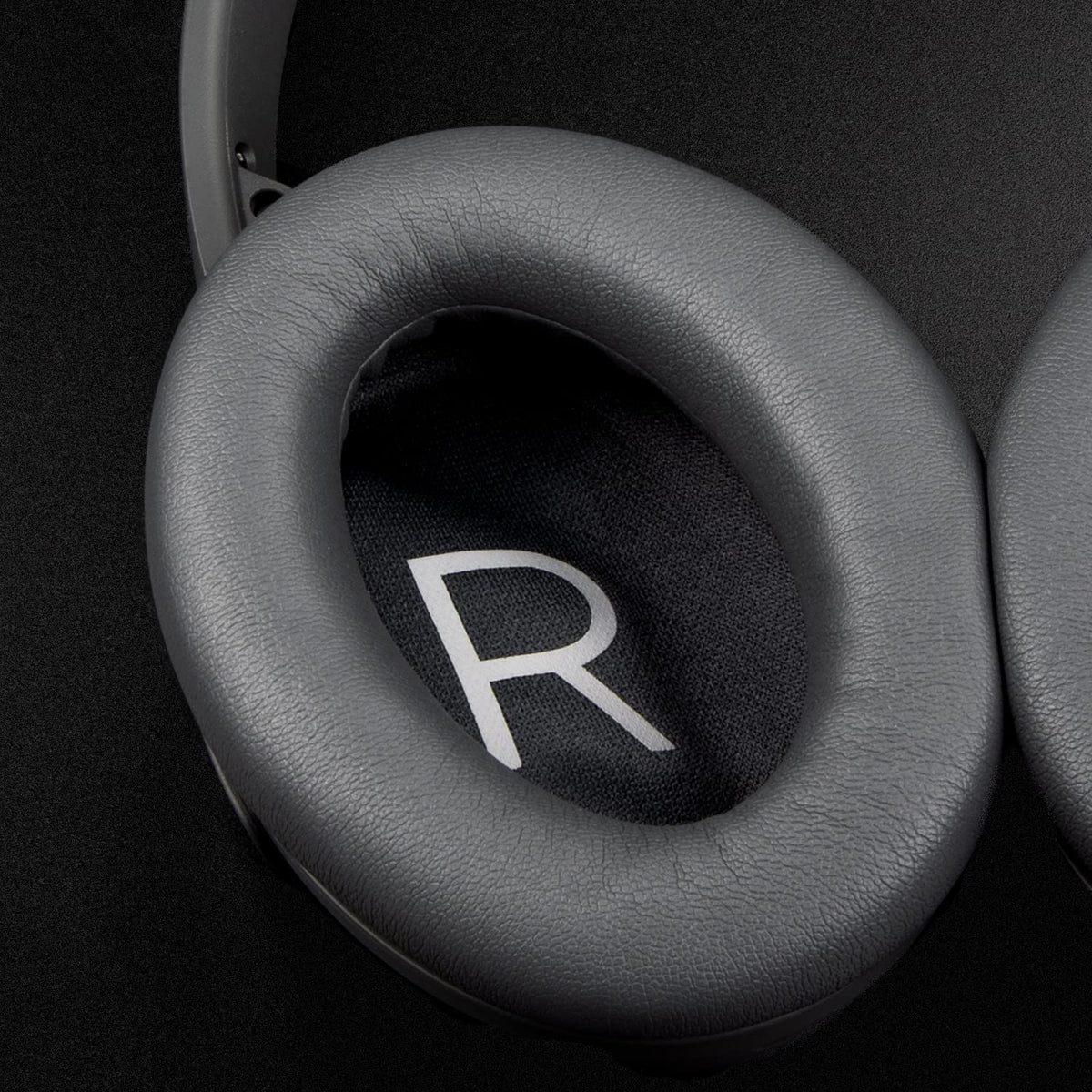 SOULWIT QC45 earpads scrims and guide included for easy replacement.