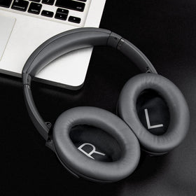 SOULWIT QC45 earpads side view highlighting durable stitching for longevity.