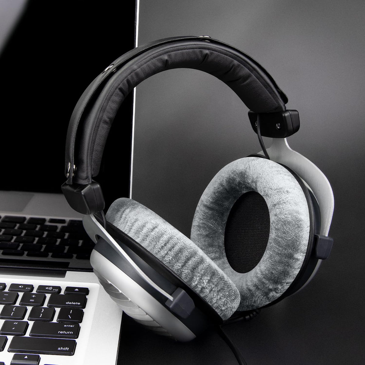 SOULWIT velour earpads for Beyerdynamic DT511 design reduces fatigue for long sessions