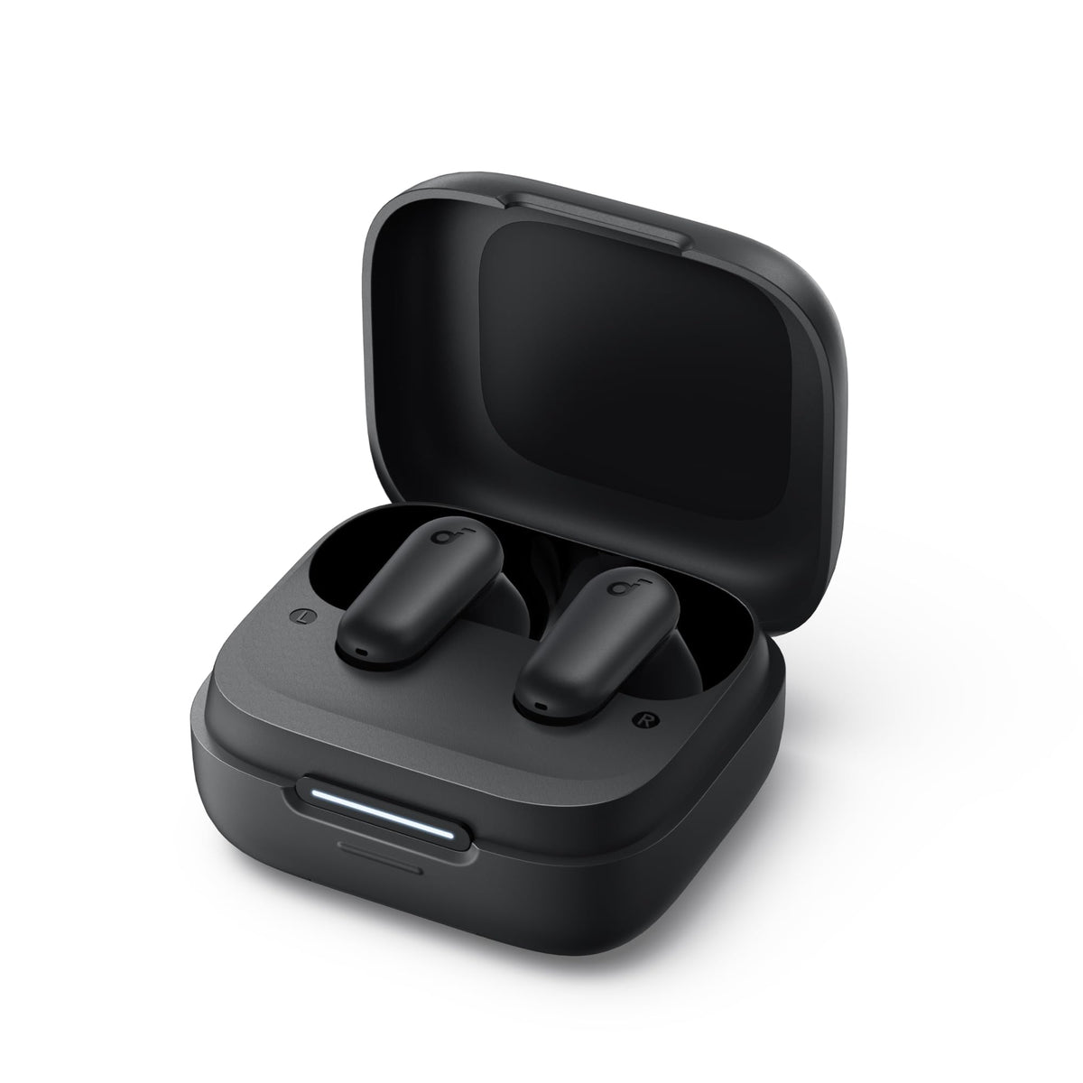 Soundcore P30i splashing water to show IP54 resistance and outdoor durability