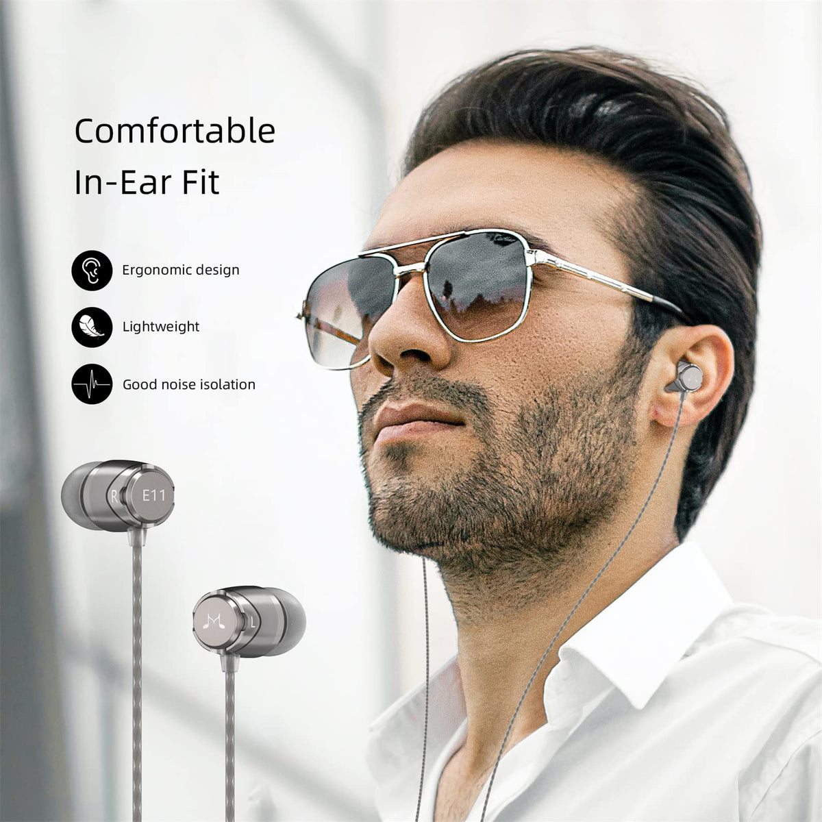 SoundMAGIC 60° angled gold‑plated jack showing reliable connection and durability