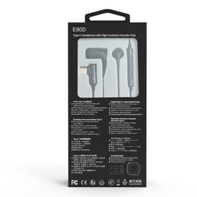 SoundMAGIC earbuds in commuting lifestyle setting for on-the-go listening