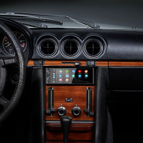 Soundstream VRCA1-72W wireless CarPlay enables quick maps and calls