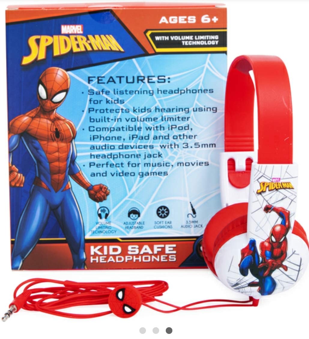 Spider-Man close-up padded ear cushion and adjustable headband for comfort