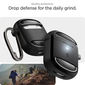 Spigen Rugged Armor supports wireless charging and Battery Share compatibility.